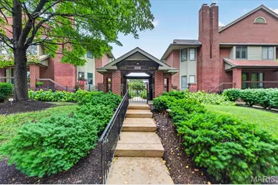 4465 W Pine Boulevard #19, Saint Louis, MO 63108 - Photo 1