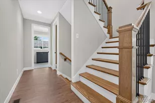 12 Beacon Hill Ln, Creve Coeur, MO 63141 - Photo 55