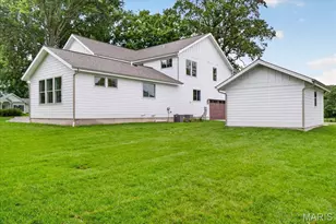 12 Beacon Hill Ln, Creve Coeur, MO 63141 - Photo 29