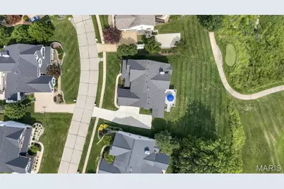 9217 Caddyshack Circle, Sunset Hills, MO 63127 - Photo 73