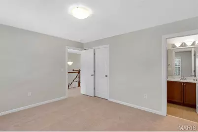 9217 Caddyshack Circle, Sunset Hills, MO 63127 - Photo 55