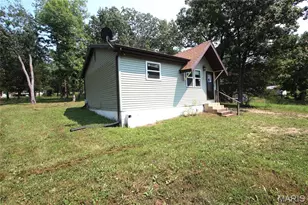 10101 N Oriole Dr, Bismarck, MO 63624 - Photo 3