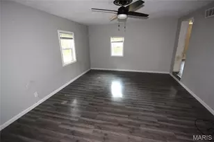 10101 N Oriole Dr, Bismarck, MO 63624 - Photo 9