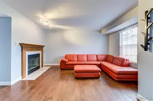 3166 Carrsville Ct, Saint Louis, MO 63139 - Photo 7