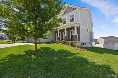 1633 Willowbrooke Manors Court, Creve Coeur, MO 63146 - Photo 3