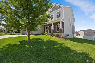 1633 Willowbrooke Manors Ct, Creve Coeur, MO 63146 - Photo 3