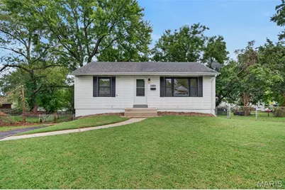 10832 Saint Henry Court, Saint Ann, MO 63074 - Photo 7