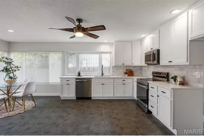 1732 Rudelle Drive, Florissant, MO 63031 - Photo 23
