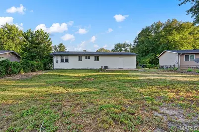 2159 Aristocrat Drive, Florissant, MO 63031 - Photo 25