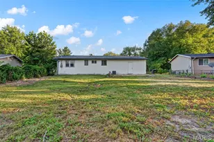 2159 Aristocrat Dr, Florissant, MO 63031 - Photo 25