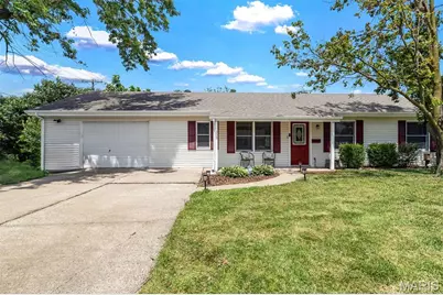 303 Saint Joseph Avenue, O'Fallon, MO 63366 - Photo 1