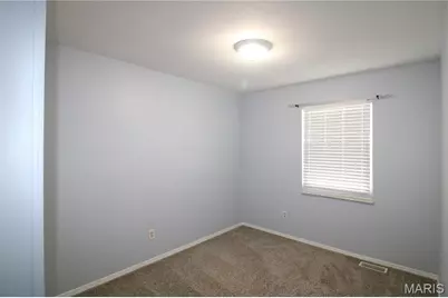 912 Oakwood Farms Lane, Ballwin, MO 63021 - Photo 25