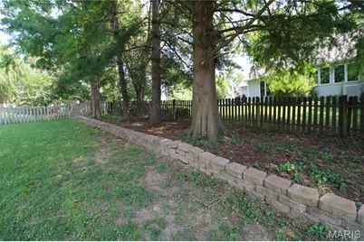 912 Oakwood Farms Lane, Ballwin, MO 63021 - Photo 37