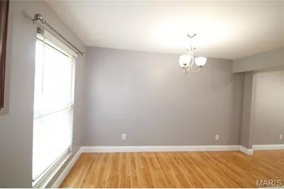 912 Oakwood Farms Lane, Ballwin, MO 63021 - Photo 9