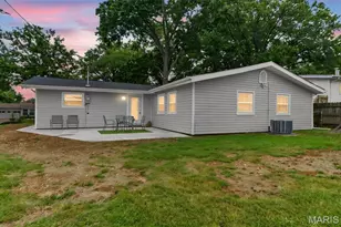 732 Hubert Dr, Saint Louis, MO 63125 - Photo 33