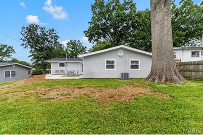 732 Hubert Drive, Saint Louis, MO 63125 - Photo 31