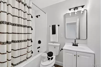 732 Hubert Drive, Saint Louis, MO 63125 - Photo 25