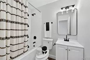 732 Hubert Dr, Saint Louis, MO 63125 - Photo 25