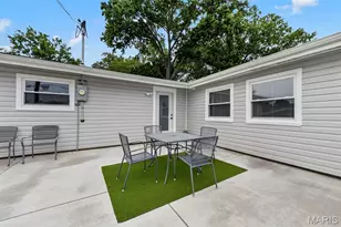 732 Hubert Dr, Saint Louis, MO 63125 - Photo 29