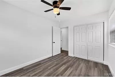 732 Hubert Drive, Saint Louis, MO 63125 - Photo 19