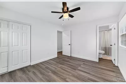732 Hubert Drive, Saint Louis, MO 63125 - Photo 21