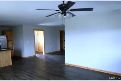 33642 Highway 154, Stoutsville, MO 65283 - Photo 7