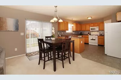 210 Stone Run Boulevard, Wentzville, MO 63385 - Photo 5