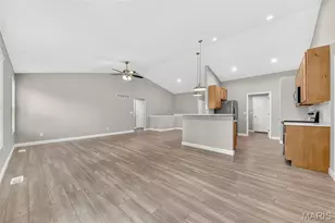 5540 Autumn Trace Pkwy, Wentzville, MO 63385 - Photo 11