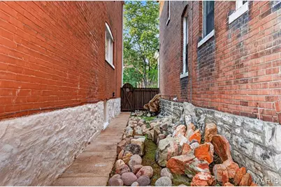 3926 Wyoming Street, Saint Louis, MO 63116 - Photo 43