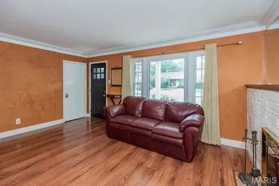 9211 Alpine Drive, Affton, MO 63123 - Photo 11