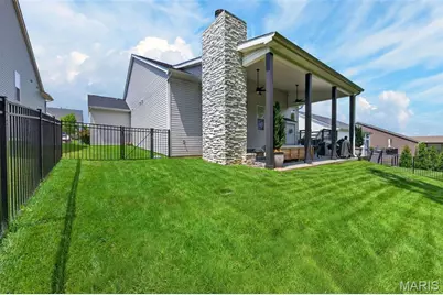 854 Nardin Drive, Chesterfield, MO 63017 - Photo 7