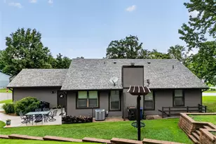 21 Dijon Ct, Lake Saint Louis, MO 63367 - Photo 73