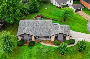 21 Dijon Ct, Lake Saint Louis, MO 63367 - Photo 17