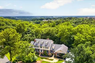 37 Kennerly Manor Dr, Saint Louis, MO 63128 - Photo 9