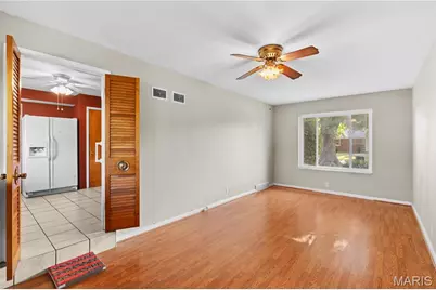 9228 Kenstan Court, Affton, MO 63123 - Photo 9