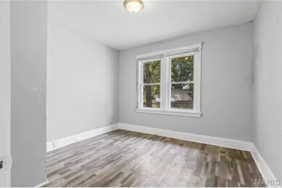 6538 Julian Avenue, Saint Louis, MO 63133 - Photo 9