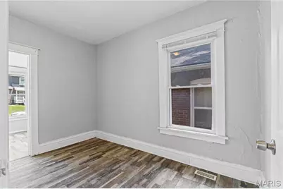 6538 Julian Avenue, Saint Louis, MO 63133 - Photo 5