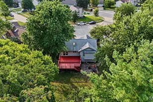 119 Aspencade Cir, Saint Peters, MO 63376 - Photo 5