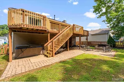 1629 Lynncove Lane, Saint Charles, MO 63303 - Photo 9