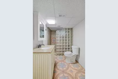 6320 Ashbury Drive, Saint Louis, MO 63123 - Photo 23