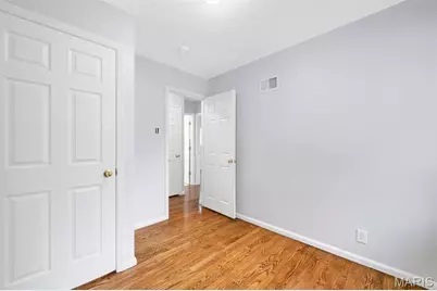 6320 Ashbury Drive, Saint Louis, MO 63123 - Photo 21
