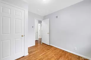 6320 Ashbury Dr, Saint Louis, MO 63123 - Photo 21