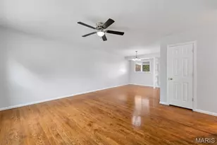 6320 Ashbury Dr, Saint Louis, MO 63123 - Photo 7