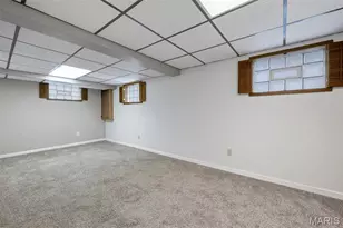 6320 Ashbury Dr, Saint Louis, MO 63123 - Photo 29