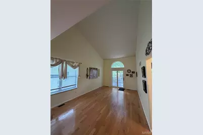 1227 Big Bend Crossing Drive, Manchester, MO 63088 - Photo 7