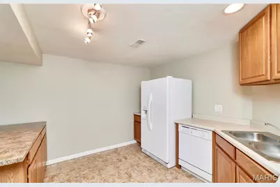 304 Crescent Oak Court, Wentzville, MO 63385 - Photo 59