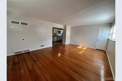 1201 June Avenue, Saint Louis, MO 63138 - Photo 3