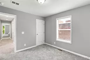 2734 Geyer Ave, Saint Louis, MO 63104 - Photo 29