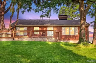 105 N Elm St, Ballwin, MO 63011 - Photo 1