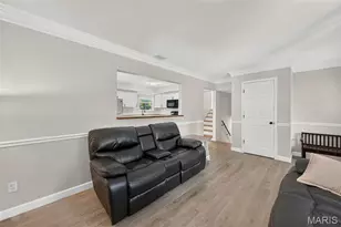 109 Linda Ln, Wentzville, MO 63385 - Photo 7